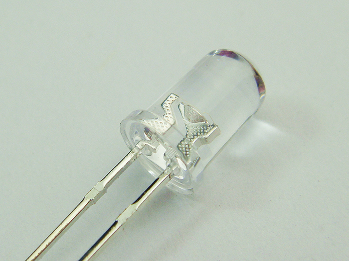 5.0MM白發黃綠LED發光二極管產品圖 5.0MM白發黃綠LED發光二極管產品圖