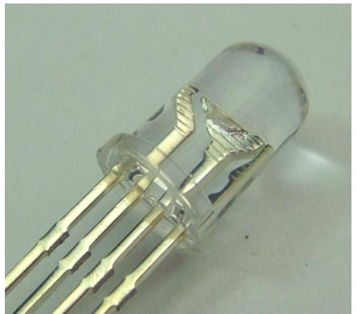 四腳全彩LED燈珠.jpg 四腳全彩LED燈珠.jpg