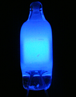 氖燈.jpg 氖燈.jpg