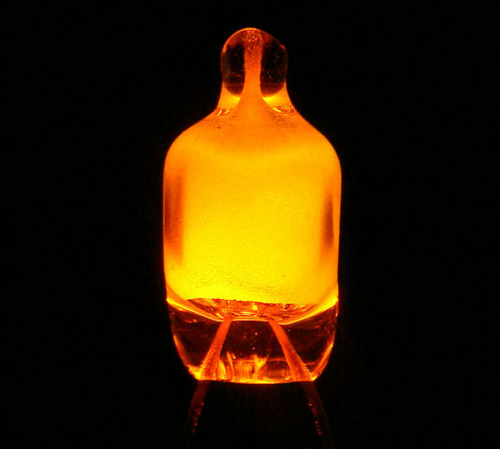 6*13MM NE-2Y氖燈 桔黃色熒光氖燈 6*13MM NE-2Y氖燈 桔黃色熒光氖燈