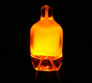 6*13MM NE-2Y氖燈 桔黃色熒光氖燈 6*13MM NE-2Y氖燈 桔黃色熒光氖燈