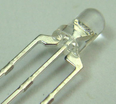 ¢3.0MM 紅-黃綠雙色共陽透明發(fā)光二極管 雙色LED燈珠 ¢3.0MM 紅-黃綠雙色共陽透明發(fā)光二極管 雙色LED燈珠