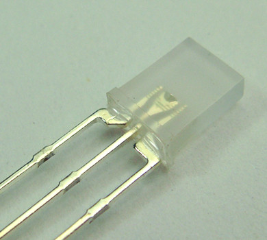 2*5*7MM紅-翠綠雙色共陽霧狀發(fā)光二極管 雙色LED發(fā)光二極管 2*5*7MM紅-翠綠雙色共陽霧狀發(fā)光二極管 雙色LED發(fā)光二極管